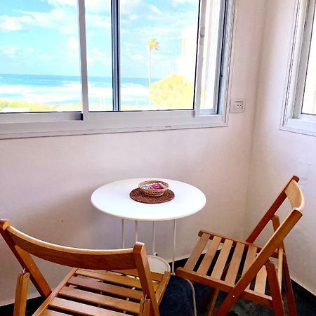 Sea View Cozy Apartment Haifa Eksteriør billede