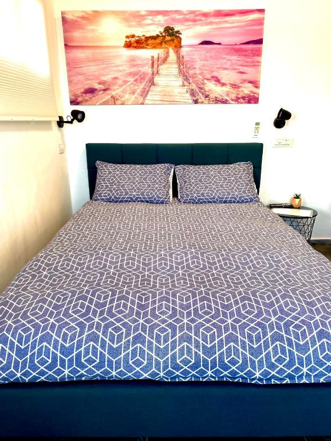 Sea View Cozy Apartment Haifa Eksteriør billede