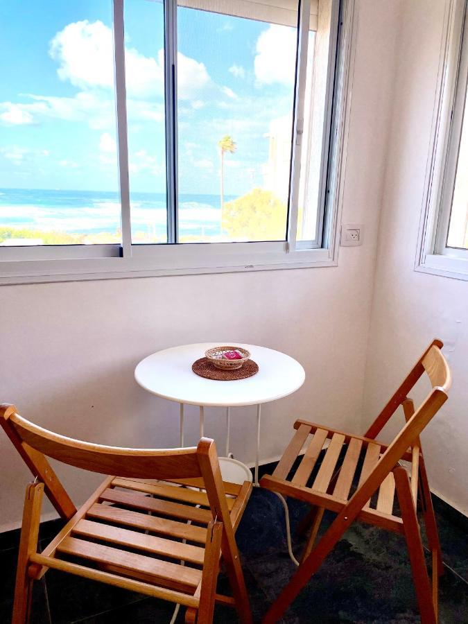 Sea View Cozy Apartment Haifa Eksteriør billede